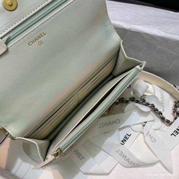 HyperPeter WALLET CHANEL19 ON CHAIN 0815